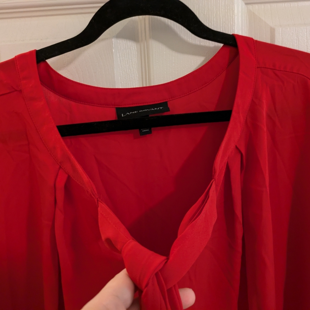 🔴3/$15 Lane Bryant red, tie front blouse, size 26 - Picture 2 of 11